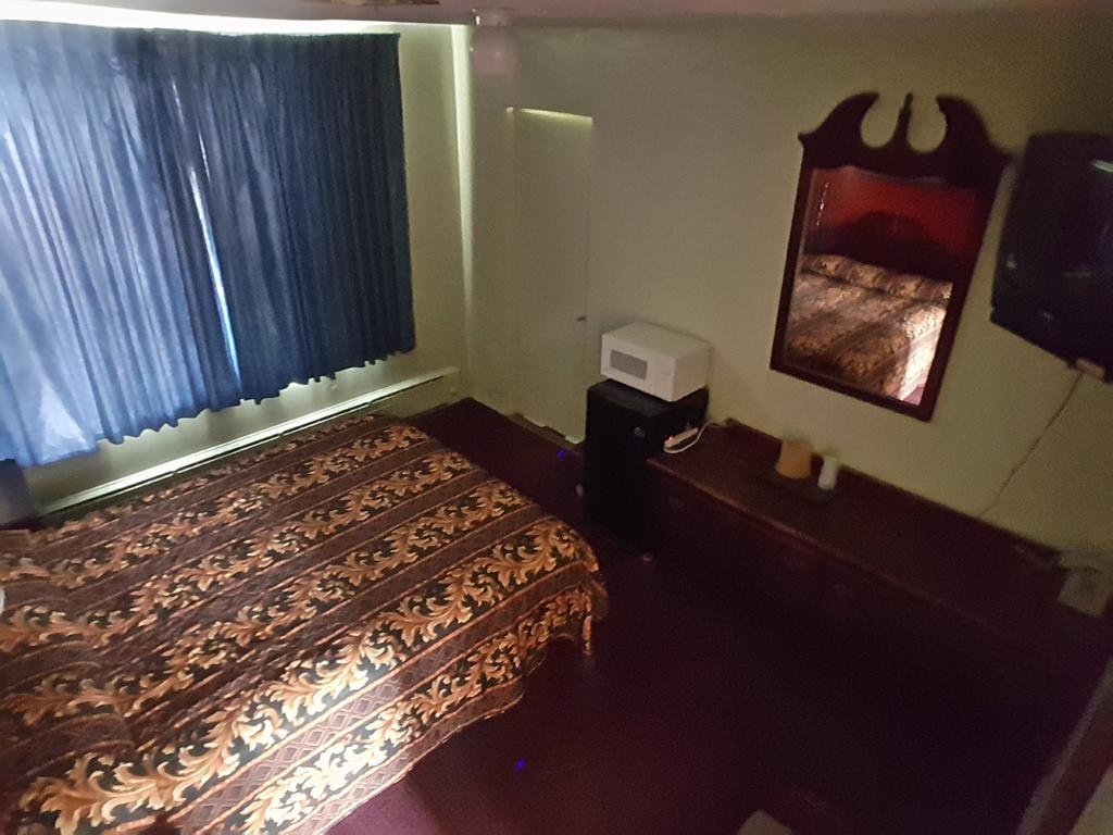 Travelers Motel Elko Ruang foto